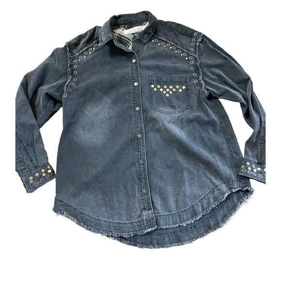 Free People We the Free Studded Button
Down Shirt size XS washed black - Picture 1 of 8